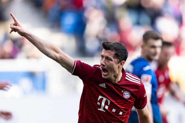 华体会体育-莱万多夫斯基连续十场比赛得分超过爆冷，瑞士队挑战极限！的简单介绍