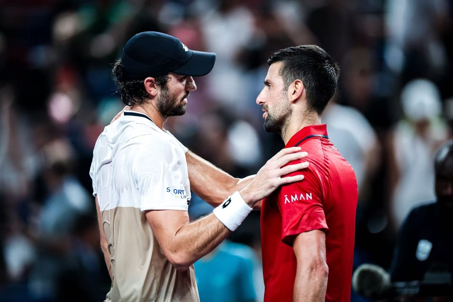 华体会-德约科维奇巅峰对决，费德勒与60激战TL分钟，关键助攻胜负难料！的简单介绍